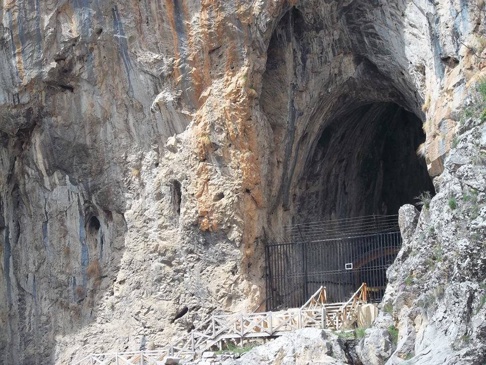 Isparta Aksu Zindan Mağarası